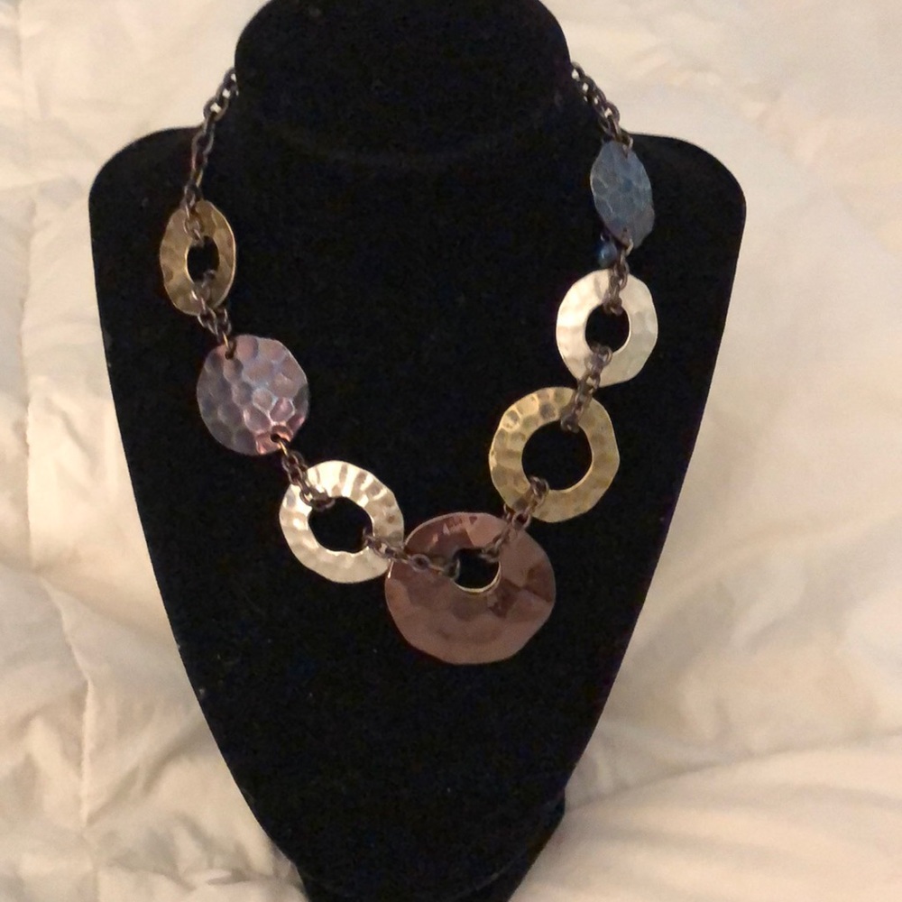 Laura ashley vintage necklace/choker almost .